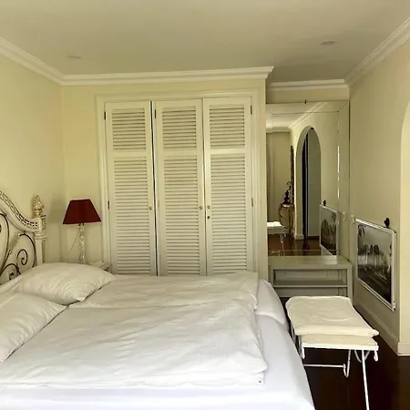 Villa Luxury In *